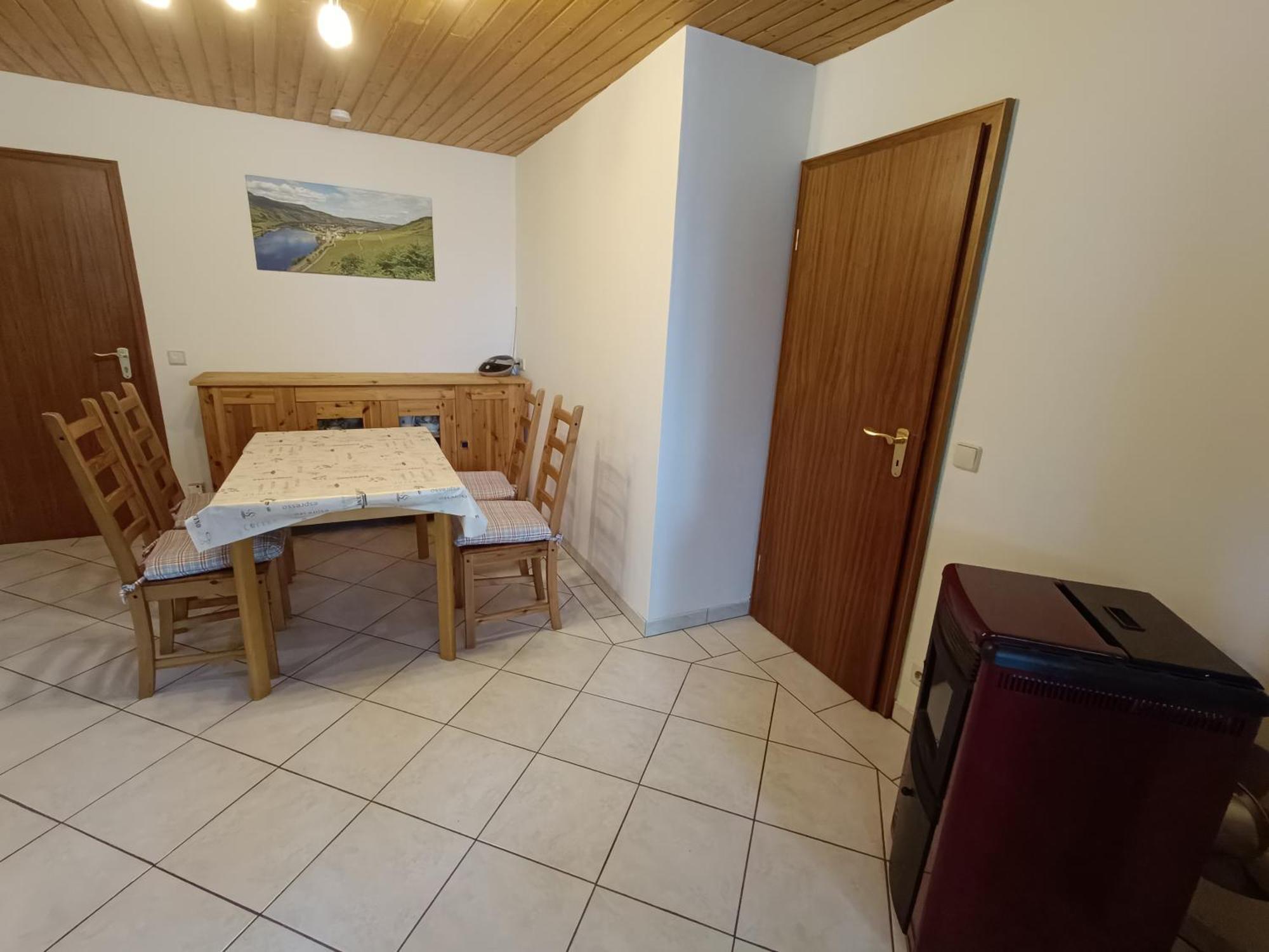 Appartement Moselferienweingut Schaefer à Wintrich Extérieur photo