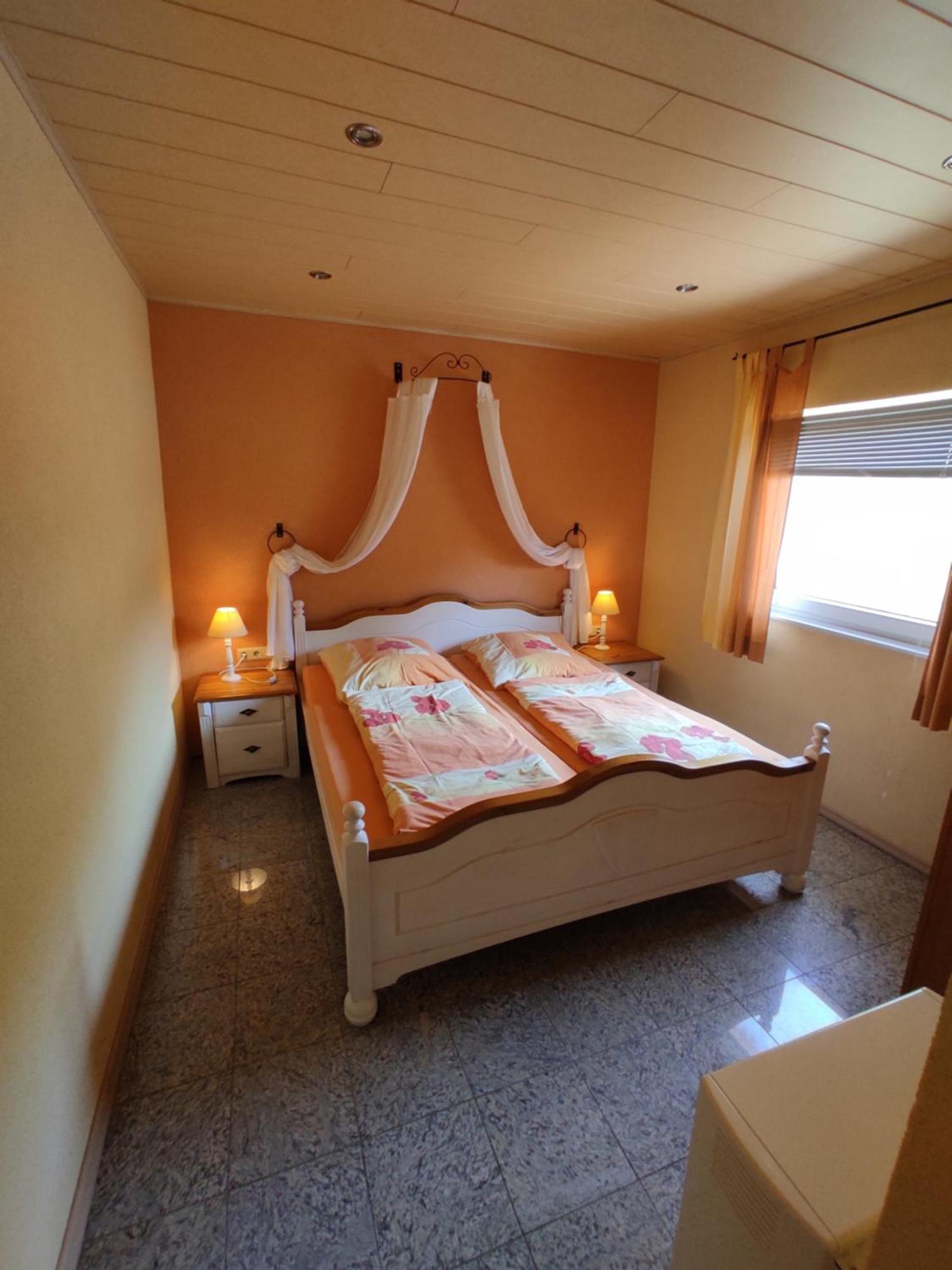 Appartement Moselferienweingut Schaefer à Wintrich Chambre photo