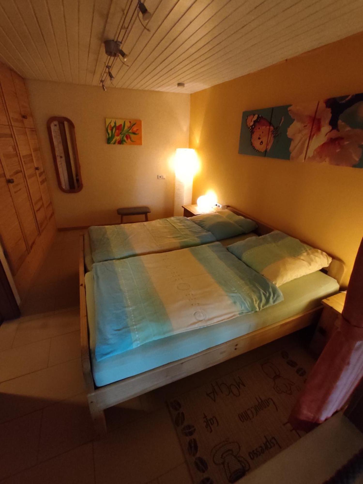 Appartement Moselferienweingut Schaefer à Wintrich Chambre photo